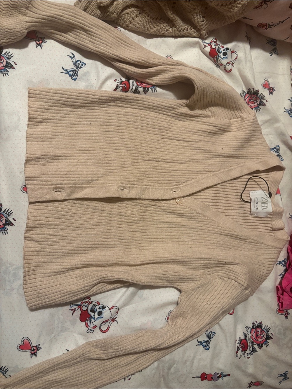 ZARA Cream Ribbed V-Neck Button Cardigan